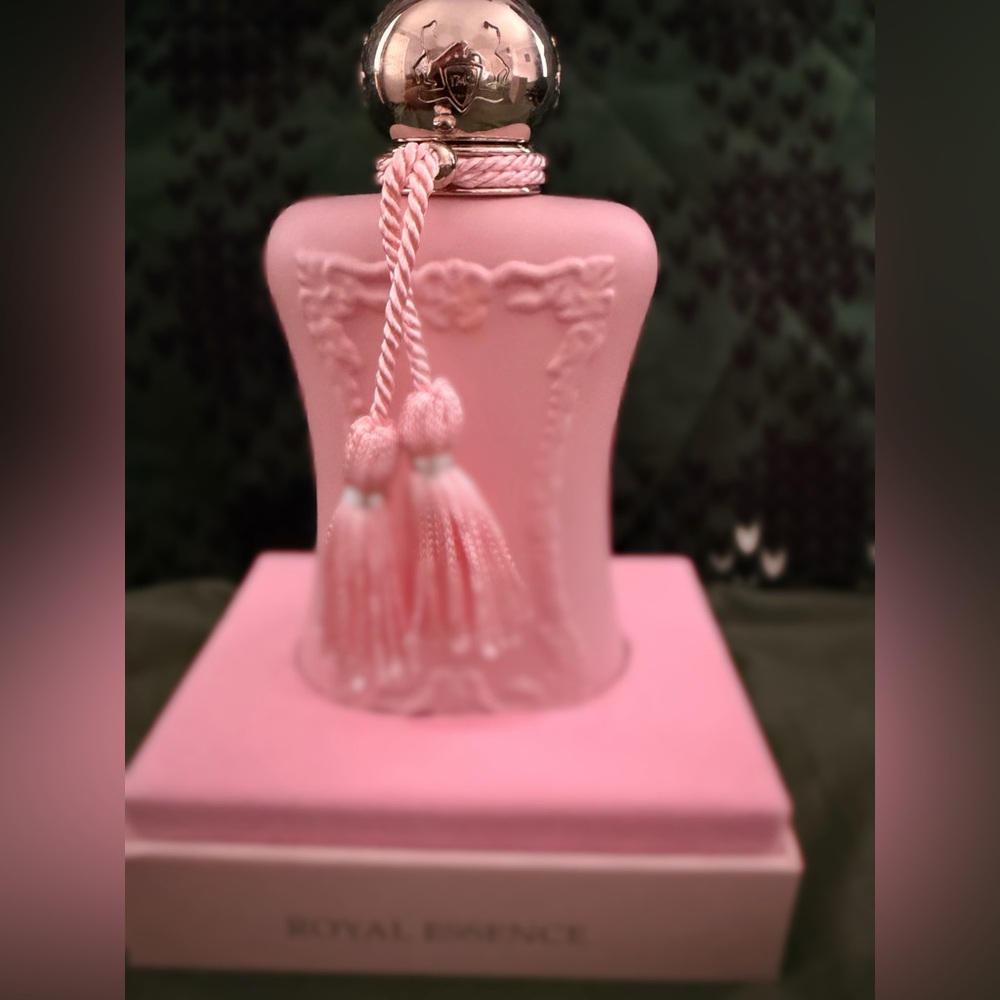 Parfums de Marly Delina Royal Essence EDP, 75ml/2.5oz (New In box)